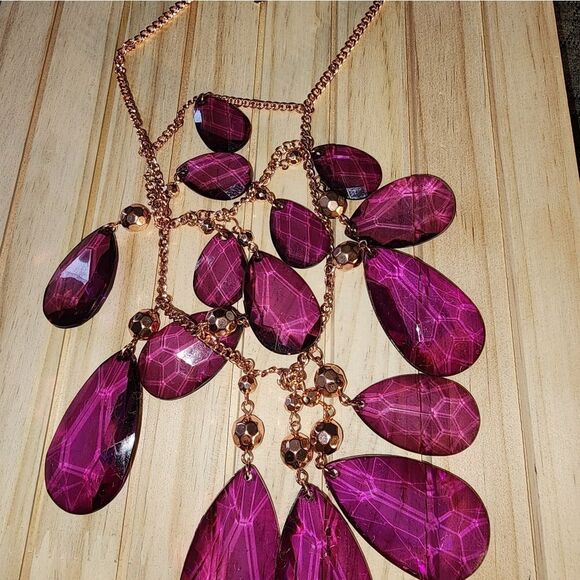 Faceted Teardrop Bead Tiered Statement Necklace Pre-owned Jewelry NWOT - Picture 6 of 7